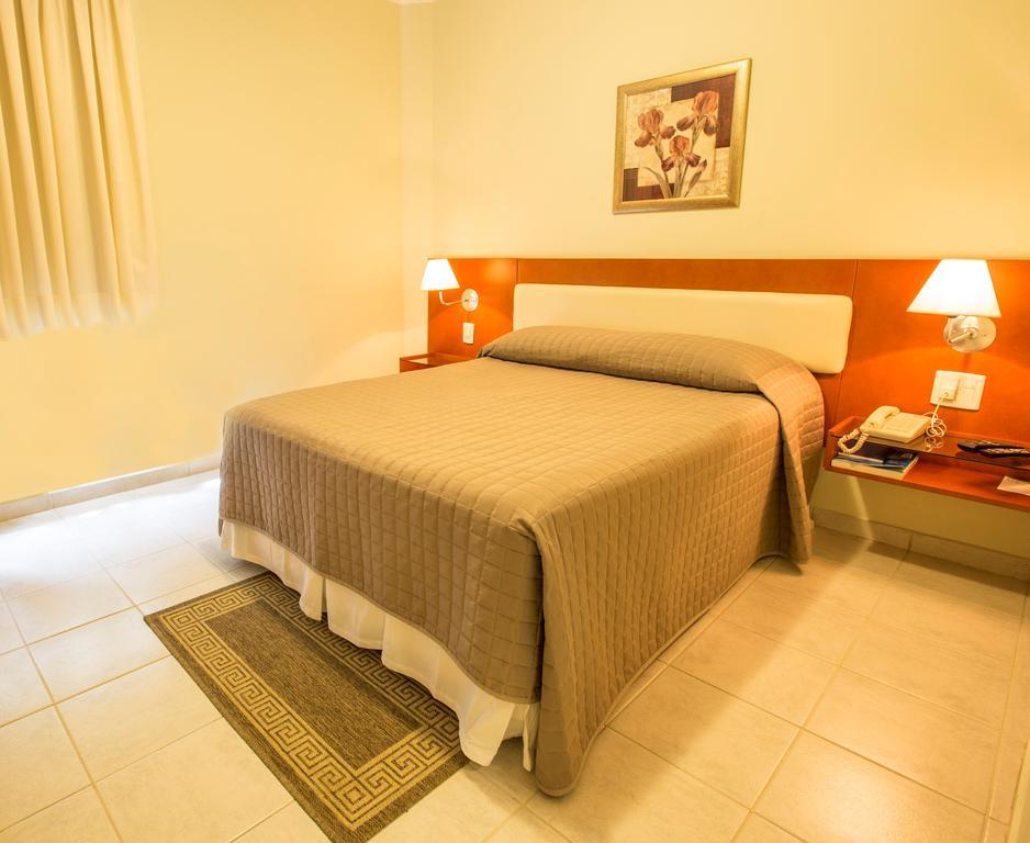 Hotel Ipanema De โซโรกาบา ภายนอก รูปภาพ